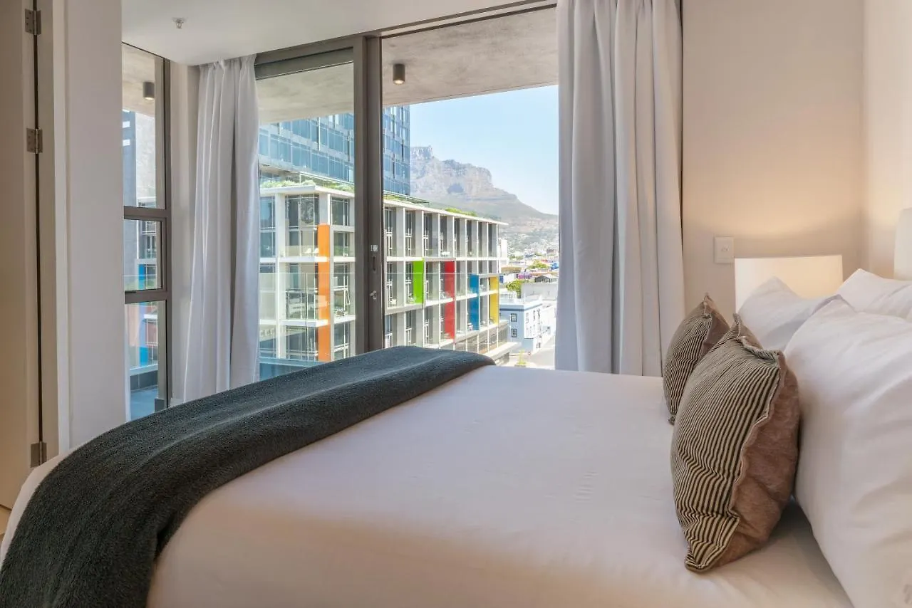 Apartment Mirage By Mcstay Cape Town South Africa
